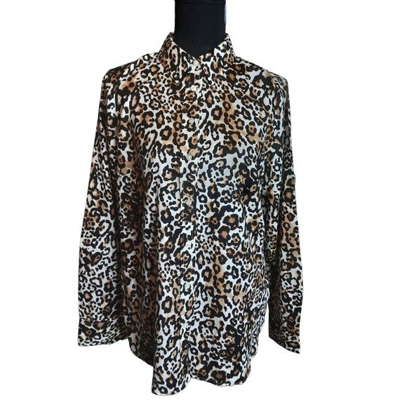 2/$35- Talbots Button Up Animal Print Blouse Women Size Medium - Picture 5 of 12